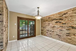 1806 Lakecrest Ct, Carrollton, TX 75006 - Photo 18