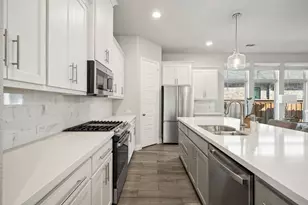 8721 Navidad Falls Dr, McKinney, TX 75071 - Photo 10