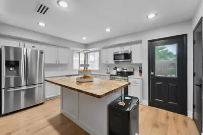 1813 Andover Drive, Garland, TX 75041 - Photo 10