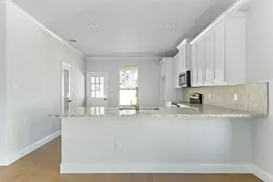 2117 Avenue B, Grand Prairie, TX 75051 - Photo 6
