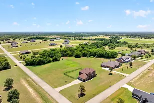 1132 Shadow Lakes Dr, Wills Point, TX 75169 - Photo 38