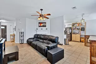 609 Lone Star Park Ln, Ponder, TX 76259 - Photo 4