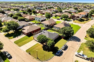 609 Lone Star Park Ln, Ponder, TX 76259 - Photo 24