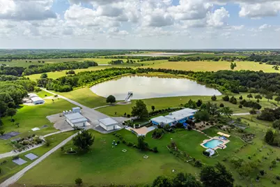 919 Harrell Road, Howe, TX 75459 - Photo 32