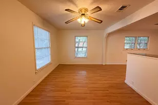 1005 S Carlton St, Ennis, TX 75119 - Photo 6