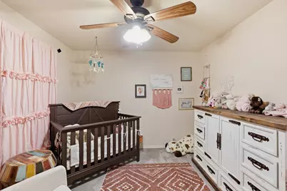 1701 N Saint Charles Avenue, Pilot Point, TX 76258 - Photo 18