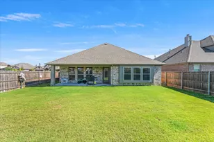 2740 Lisa Maria St, Burleson, TX 76028 - Photo 20