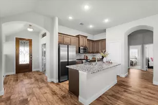 2740 Lisa Maria St, Burleson, TX 76028 - Photo 6