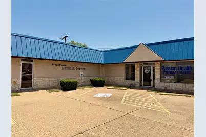 606 S Seven Points Boulevard #7, Seven Points, TX 75143 - Photo 4