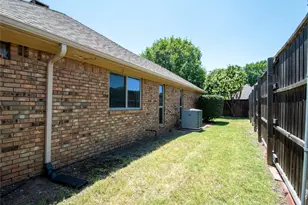 903 Meadow Creek Dr, Allen, TX 75002 - Photo 38