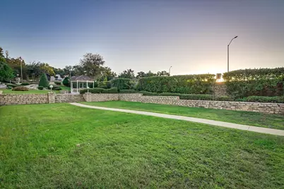 2129 Reflection Bay Drive, Arlington, TX 76013 - Photo 36