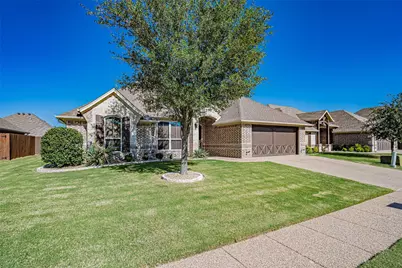 917 Joshua Court, Granbury, TX 76048 - Photo 4