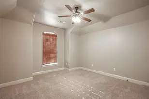 917 Joshua Ct, Granbury, TX 76048 - Photo 24