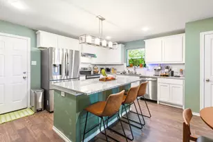 1634 E Missouri Ave, Dallas, TX 75216 - Photo 6