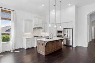 13729 Marys Ridge Rd, Fort Worth, TX 76008 - Photo 6