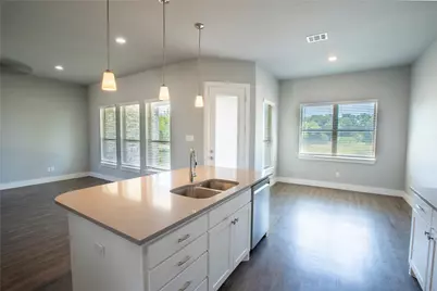 1305 Carnoustie Drive, Ennis, TX 75119 - Photo 8