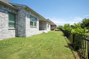 1305 Carnoustie Dr, Ennis, TX 75119 - Photo 28