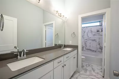 1305 Carnoustie Drive, Ennis, TX 75119 - Photo 12