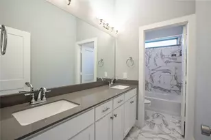 1305 Carnoustie Dr, Ennis, TX 75119 - Photo 12