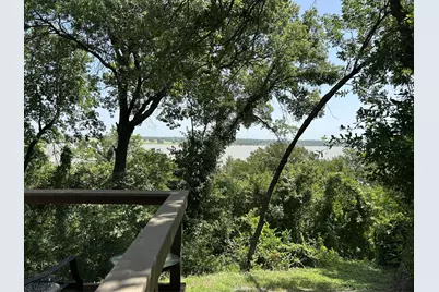 2546 Rockcliff Court, Granbury, TX 76048 - Photo 8