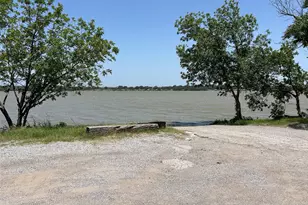 2546 Rockcliff Ct, Granbury, TX 76048 - Photo 38