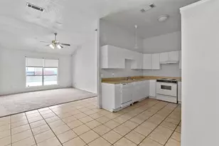 210 Joshua Blvd, Joshua, TX 76058 - Photo 12