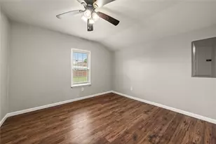1305 S Robinson Dr, Robinson, TX 76706 - Photo 12