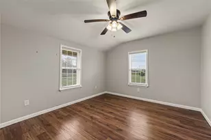 1305 S Robinson Dr, Robinson, TX 76706 - Photo 14