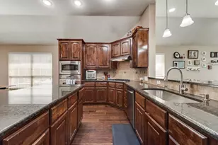 10013 Waterstone Way, McKinney, TX 75072 - Photo 12