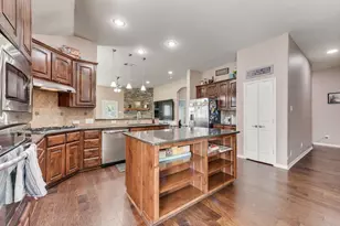 10013 Waterstone Way, McKinney, TX 75072 - Photo 14