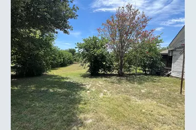 549 E Elm Street, Dublin, TX 76446 - Photo 2
