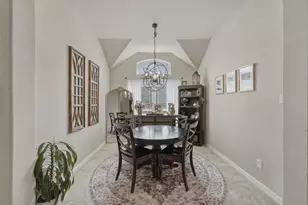 2955 Geneva Dr, Grand Prairie, TX 75054 - Photo 4