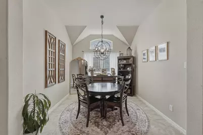 2955 Geneva Drive, Grand Prairie, TX 75054 - Photo 6
