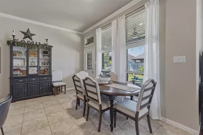 2955 Geneva Drive, Grand Prairie, TX 75054 - Photo 8
