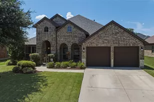 2955 Geneva Dr, Grand Prairie, TX 75054 - Photo 1