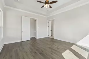 208 Bristol Ln, Azle, TX 76020 - Photo 14