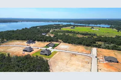 208 Bristol Lane, Azle, TX 76020 - Photo 30
