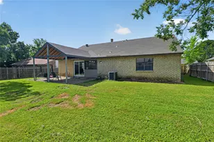 3825 Hackberry Ln, Bedford, TX 76021 - Photo 28