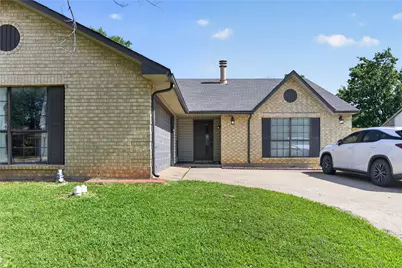 3825 Hackberry Lane, Bedford, TX 76021 - Photo 4