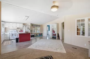 7237 Hayworth Hwy, Granbury, TX 76048 - Photo 18