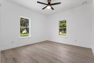 4406 S Ottawa Rd, Dallas, TX 75212 - Photo 14