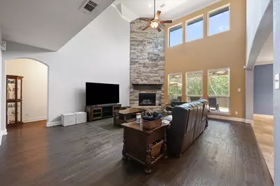 1308 Lacey Oak Drive, Mansfield, TX 76063 - Photo 6