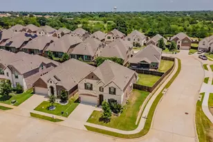 5200 Bradford Green Trail, Flower Mound, TX 75028 - Photo 36