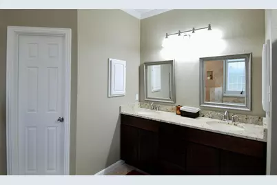 1685 Shannon Drive, Lewisville, TX 75077 - Photo 12
