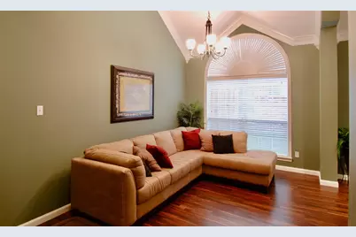 1685 Shannon Drive, Lewisville, TX 75077 - Photo 4