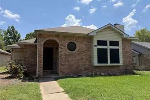 4122 Cochise Dr, Balch Springs, TX 75180 - Photo 1