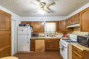 1910 S 21st St, Abilene, TX 79602 - Photo 10