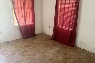 2306 Frank St, Marshall, TX 75670 - Photo 2