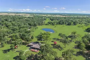 1001 Sandy Ridge Rd, Scurry, TX 75158 - Photo 1