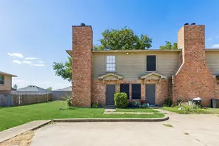 221 Cambridge Dr, Saginaw, TX 76179 - Photo 4